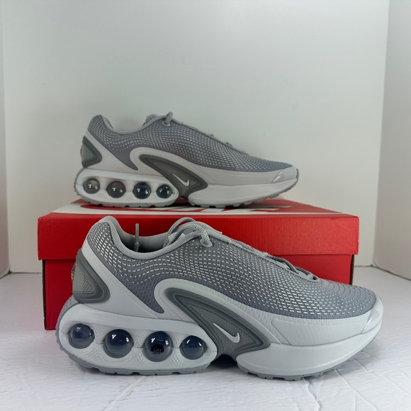 Nike Air Max DN Wolf Grey Pure Platinum Nby Smoke DV3337-007 Men's - Picture 1 of 11
